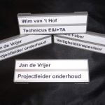 Profielen met graveerwerk