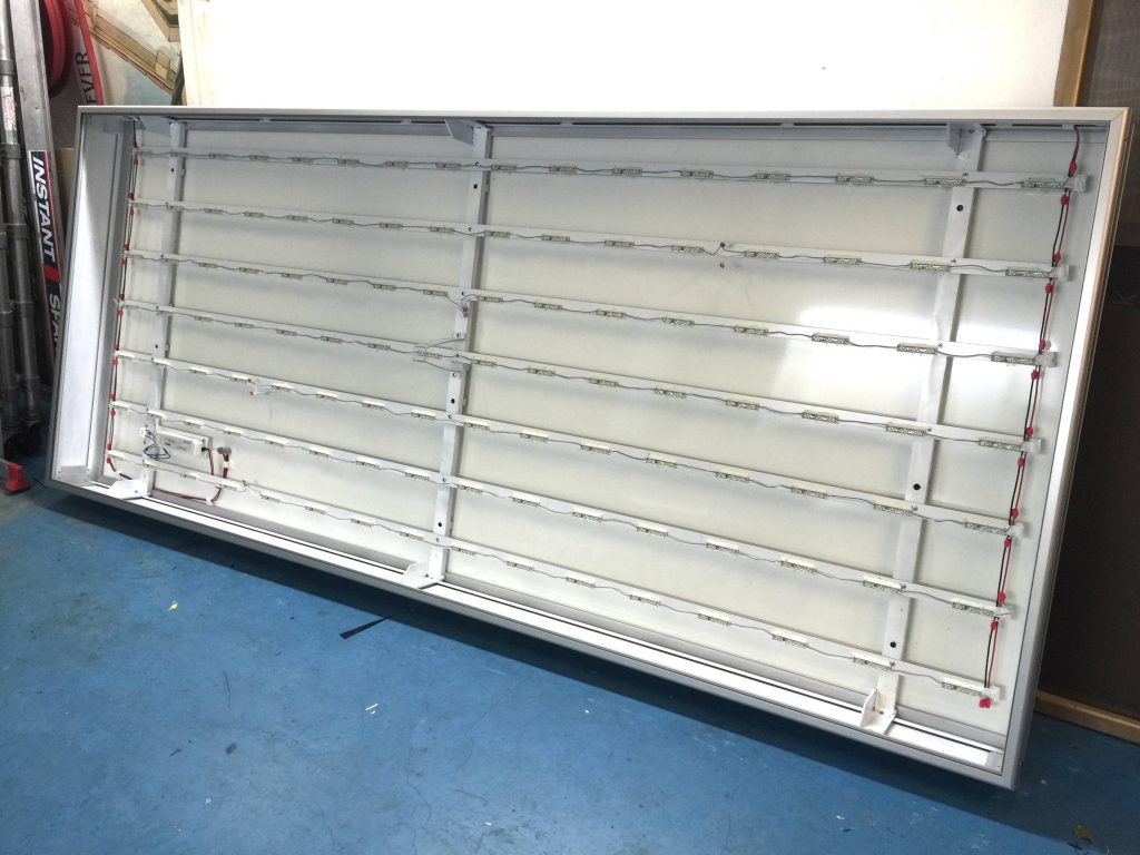 Voordelige lichtbakken met LED